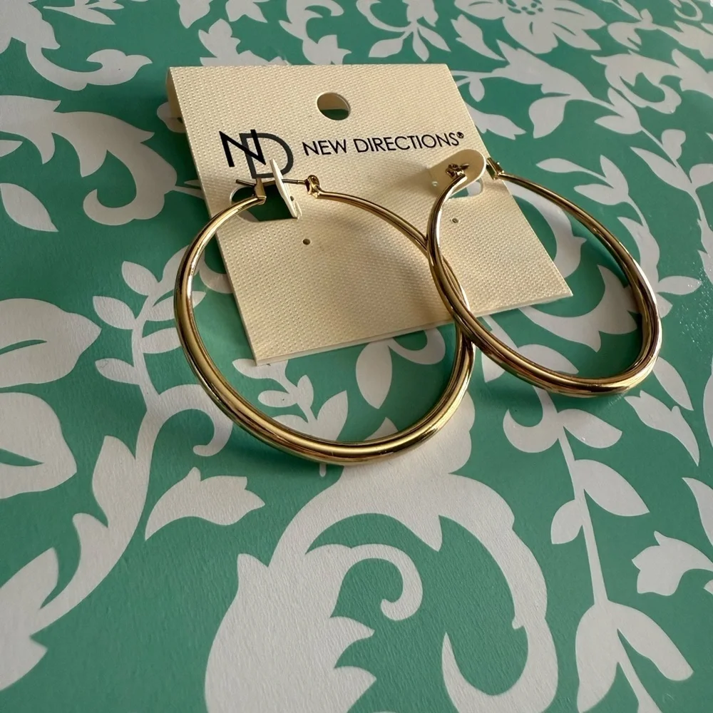 New Directions Shiny Gold Hoop Earrings. New with tags.